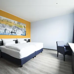 カラットホテル シティ 4* デュッセルドルフ